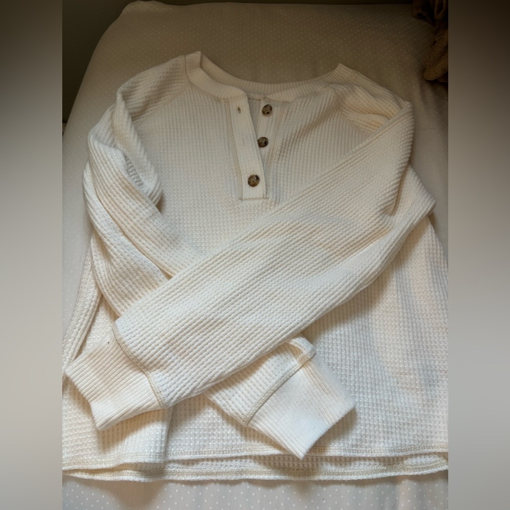 old navy sweater top cream size medium